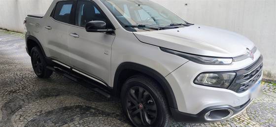 FIAT TORO 2.0 16V TURBO DIESEL VOLCANO 4WD AT9 FIAT TORO 2.0 16V TURBO DIESEL VOLCANO 4WD AT9
